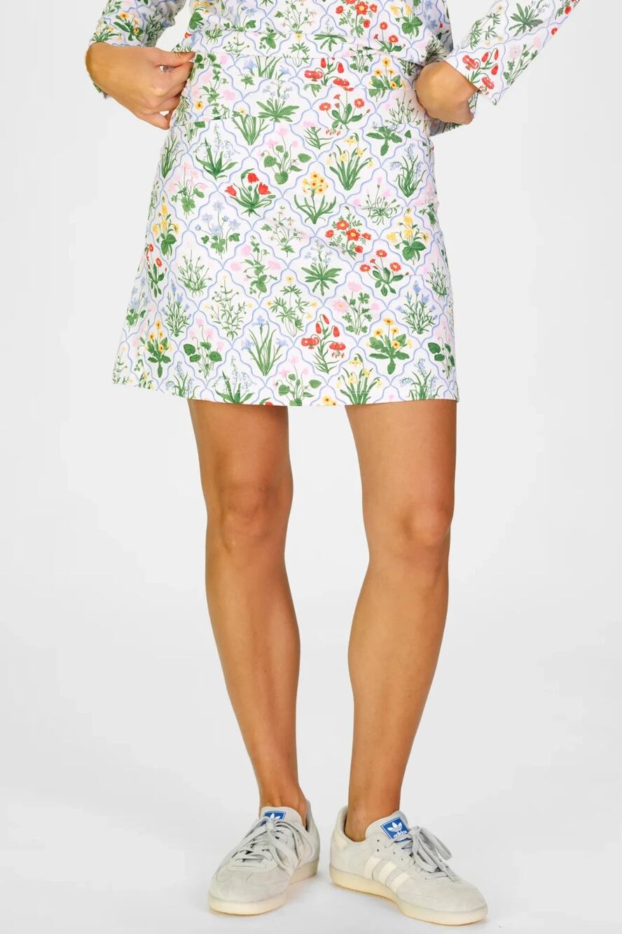 Duffield Lane Hattie Skort golf in Garden Lattice Medium A010163